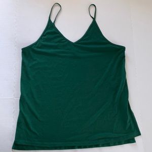 Athleta V-neck loose tank size medium green
